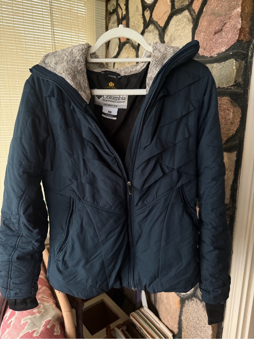 Columbia Women's Navy Puffer Jacket with Sherpa collar